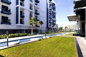 Exterior - Vogue | Olivz Residence by Danube Near Dragon Mart (Dubai)