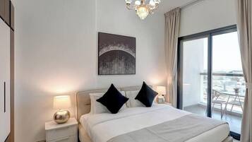 Luxury Apartment, Balcony, City View