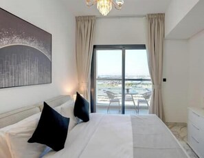 Luxury Apartment, Balcony, City View - Olivz Residence by Danube Near Dragon (Dubai)