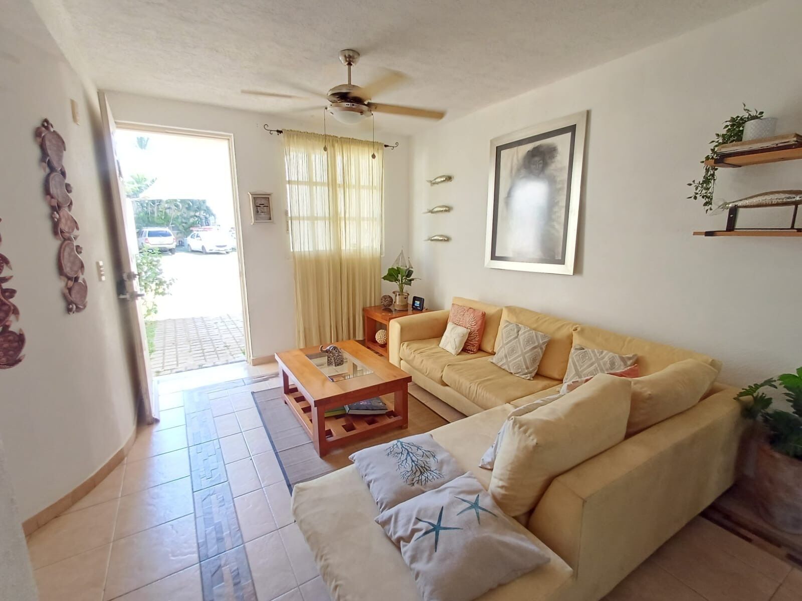 Just Steps From The Beach: Casa Del Mar - アカプルコ