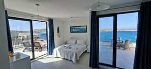 Room - Panoramic Penthouse Mellieha Seafront Terrace ! Amazing Sea Views !! (Il-Mellieħa)