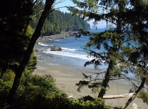 Beach - Sooke Coastal Escape (Sooke)