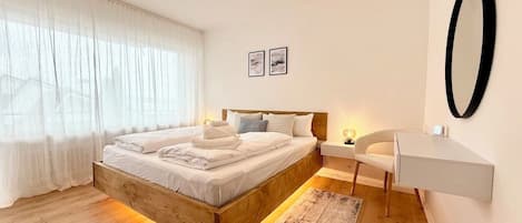 2 dormitorios, tabla de planchar con plancha, wifi y ropa de cama