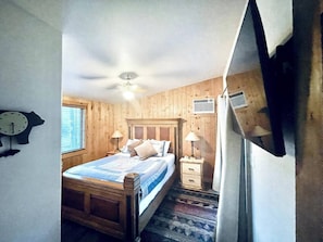 WiFi, bed sheets