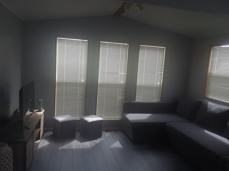 Spacious Corner Lot Cottage @ Sherkston Shores - Port Colborne