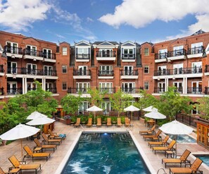 Pool - Perfect condo in enchanting Aspen for your next getaway (Aspen)