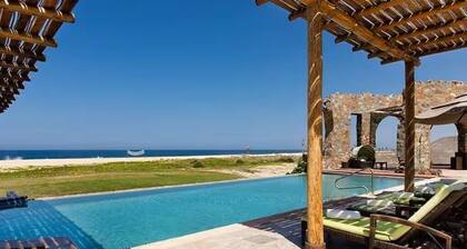 Splendid 1-bedroom apartment in Todos los Santos, 45 minutes away from Cabo.