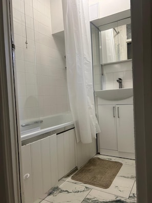 Hair dryer, towels, toilet paper
