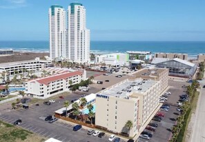 Exterior - Beach Access Condo - Pool - Hot Tub With BBQ (South Padre Island)