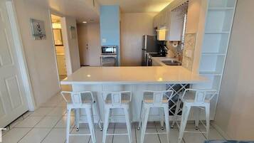 Condo, Multiple Beds, Balcony, Garden View (Gulfview I #213) | Private kitchen