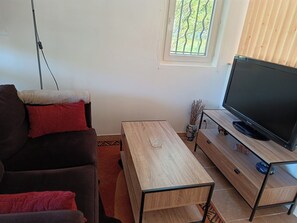 Living area - Vrbo Property (Lorgues)