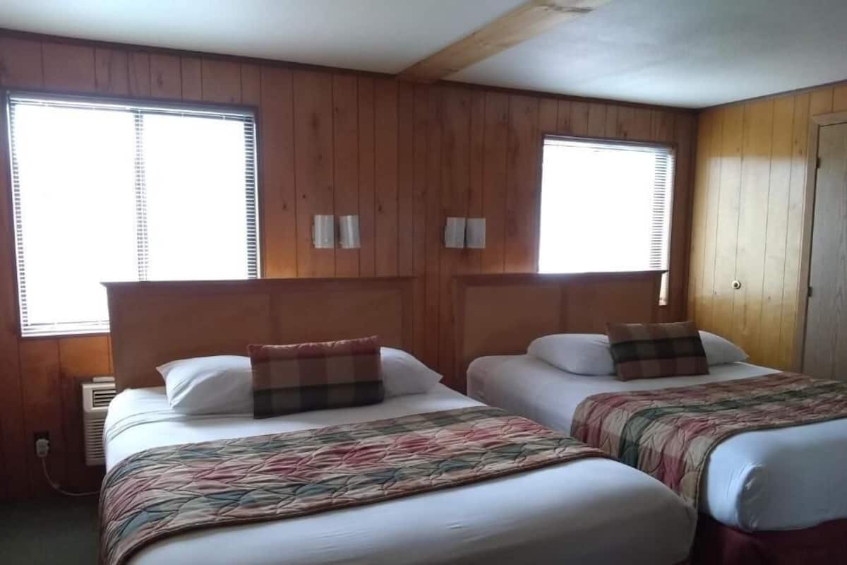 Habitación cuádruple básica