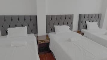 Quarto quádruplo, vista para a montanha