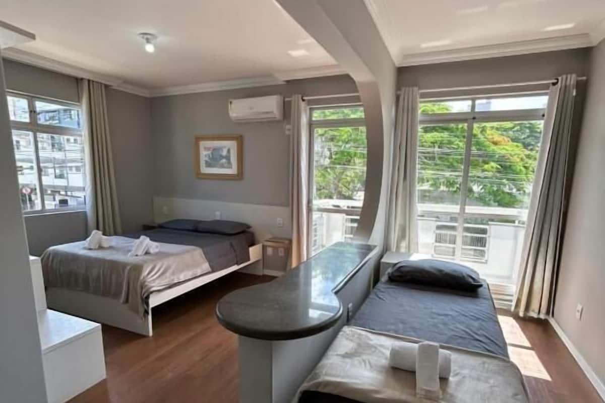 Triple Room, Balcony