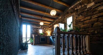 Live Ustica - Ricciardi House