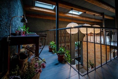 Live Ustica - Ricciardi House
