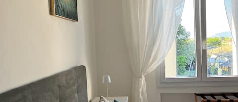 1 bedroom, iron/ironing board, Internet, bed sheets