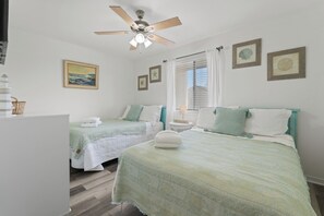 2 bedrooms, iron/ironing board, WiFi, bed sheets