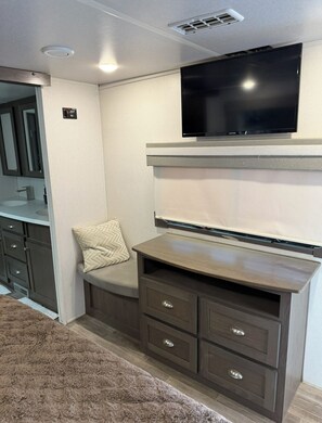 Interior - Luxuray 1-bedroom 1.5 bathroom RV - 2 miles from festival grounds (Thermal)