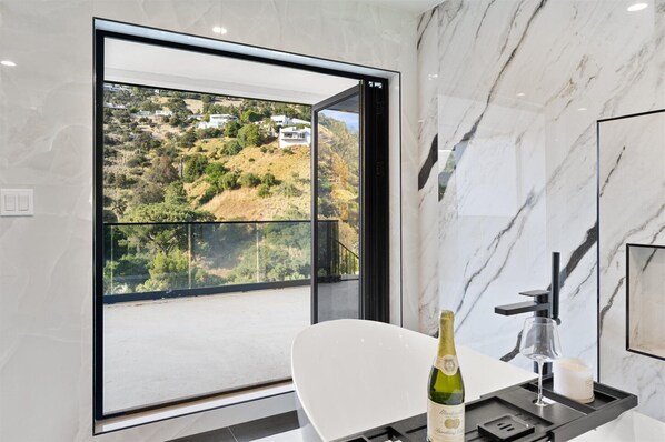 Interior - Secluded Hollywood Hills Retreat w/ Mountain Views & Private Balcony (Los Angeles)