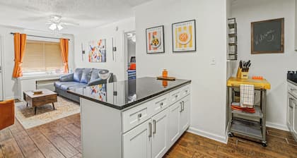 The Hayden- 1 bedroom near FSU Stadium