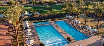 Rancho de los Caballeros Resort