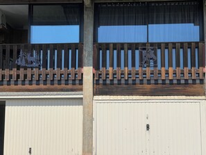 Exterior detail - Very Cozy 1-Bedroom Apartment with a Panoramic View (Les Angles)