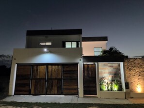 Exterior - Villa Elisa Valladolid (Valladolid)