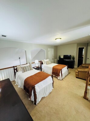 3 bedrooms, WiFi, bed sheets - 5 miles from Augusta National. MASTERS (Augusta)