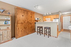 Interior - Fully-Equipped Creekside Studio Condo w/fireplace, near skiway, trails & village (Vernon)