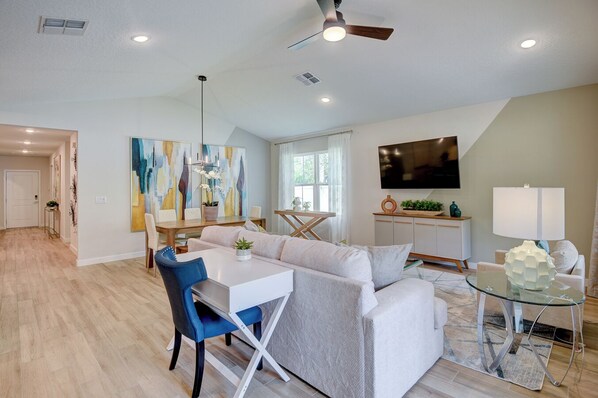 Living area - The Modern- 8 Mi to beach/Kitchenette/
Stylish Palm Coast Home with Patio (Palm Coast)