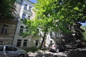 Exterior - Wesoła Station by JoApart - Old Town (Kraków)