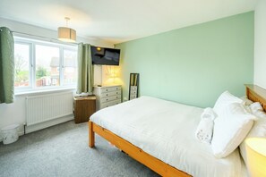2 Schlafzimmer, Bügeleisen/Bügelbrett, kostenloses WLAN, Bettwäsche