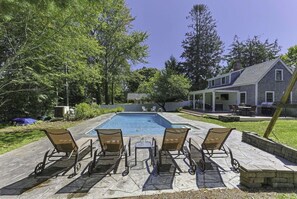 Pool - Heated Pool, Walk to Beach, Dog-Friendly Yarmouth Home. Sleeps 10. (Yarmouth)