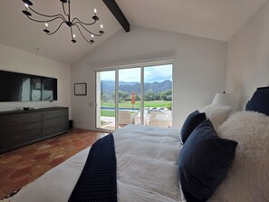 3 bedrooms, iron/ironing board, free WiFi, bed sheets - PGA West beautiful remodeled house with private pool & spa, stunning views (La Quinta)