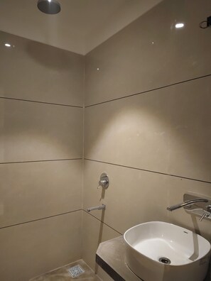 Bathroom - Aceotel Premier Srinivasa Ujjain (Ujjain)