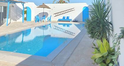 Dar Amine private pool not overlooked