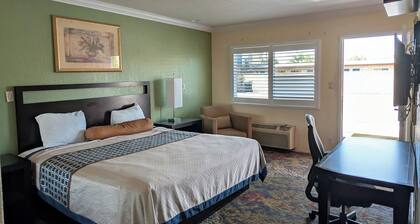 Cloud 9 Motel Cypress Buena Park