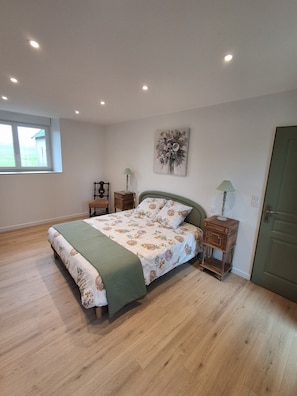 Room - Gîte de La Hangottière (Parennes)