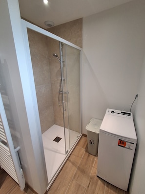 Bathroom - Gîte de La Hangottière (Parennes)