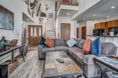 Breckenridge 161 - Three Bedroom Villa, Sleeps 10