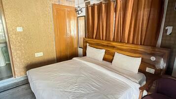 Panoramic Double Room, River View