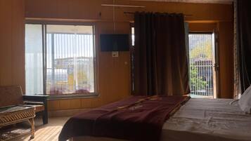 Klassieke tweepersoonskamer, uitzicht op rivier