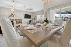 Dining - Last Minute Disney Getaway! Private Pool & Themed Bedrooms. Book Now! #165295 (Orlando)