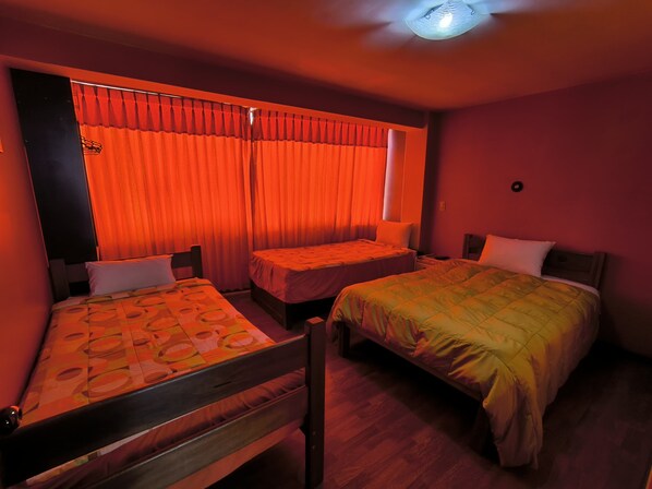 Classic Triple Room, Patio, City View