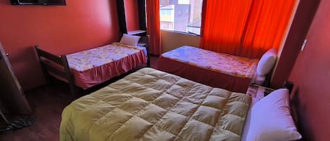 Classic Triple Room, Patio, City View