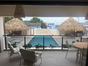 Outdoor pool - Luxury apartment, including pool, 6 minutes from Mambo Beach. (Willemstad)