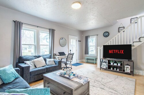 2BR I King x 2, Sleeps 4, Full Kitchen, W/D