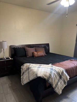 3 bedrooms, Internet, bed sheets