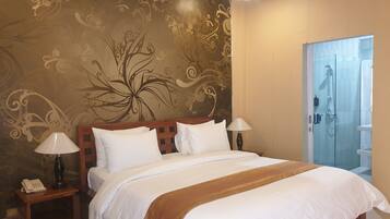 Deluxe Suite, Balcony